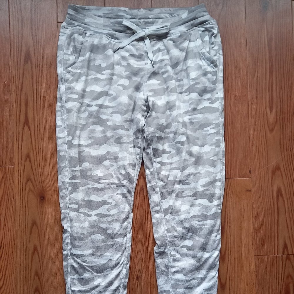 Fleece-lined Joggers